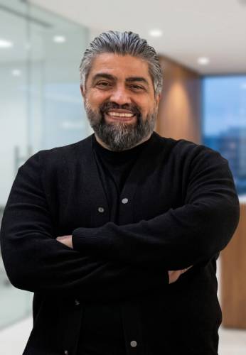 Dr. Keivan Zandi